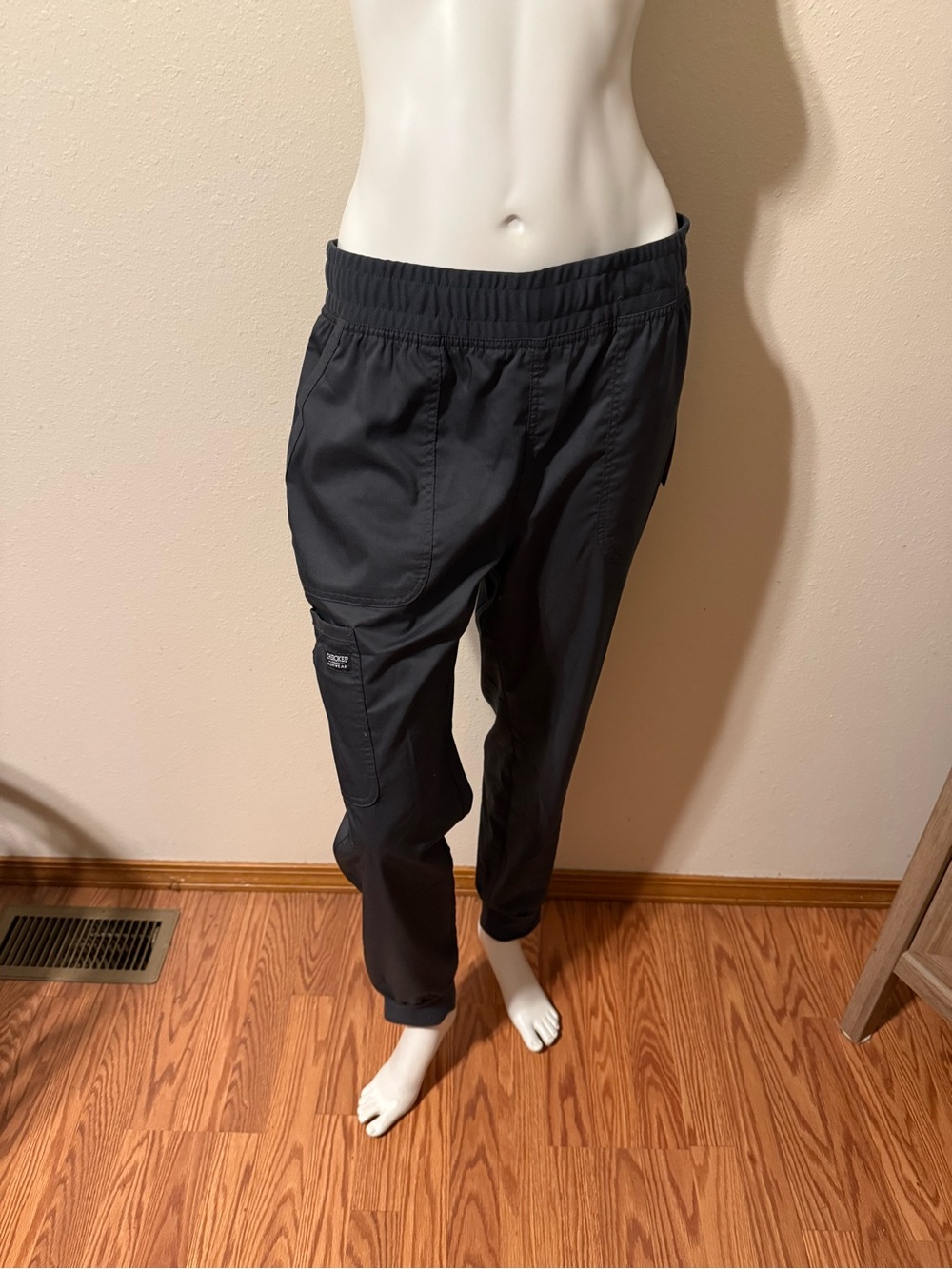 Cherokee Women’s Scrub Pants
